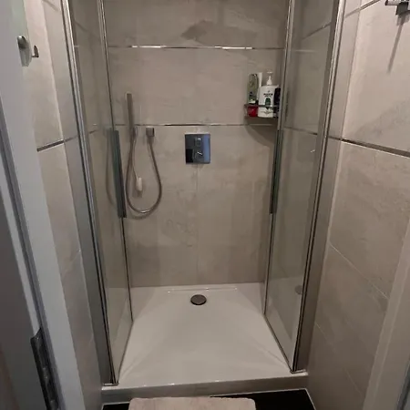 Apartamento Moeblierte Mit Panoramablick Auf Koeln