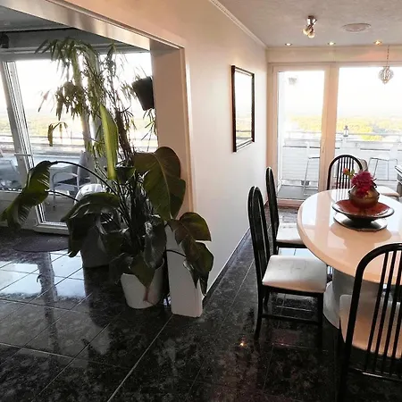 Moeblierte Mit Panoramablick Auf Koeln Bergisch Gladbach