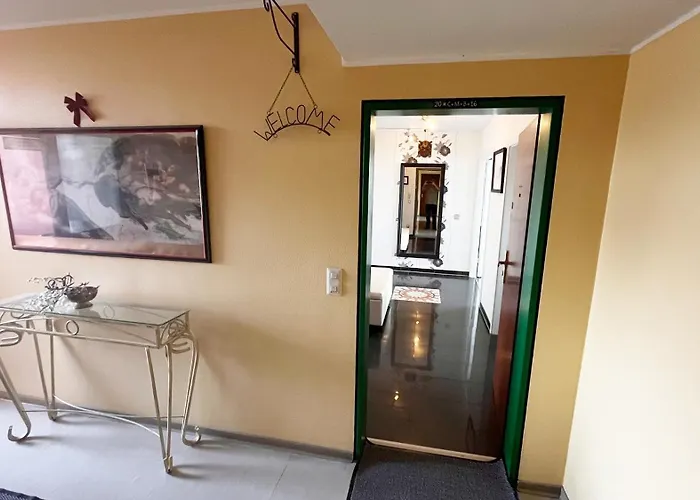 Lejlighed Moeblierte Mit Panoramablick Auf Koeln *