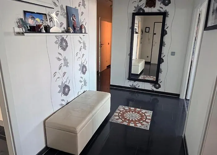 Lejlighed Moeblierte Mit Panoramablick Auf Koeln