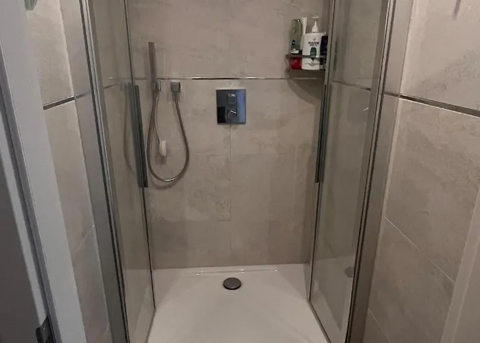 Lejlighed Moeblierte Mit Panoramablick Auf Koeln